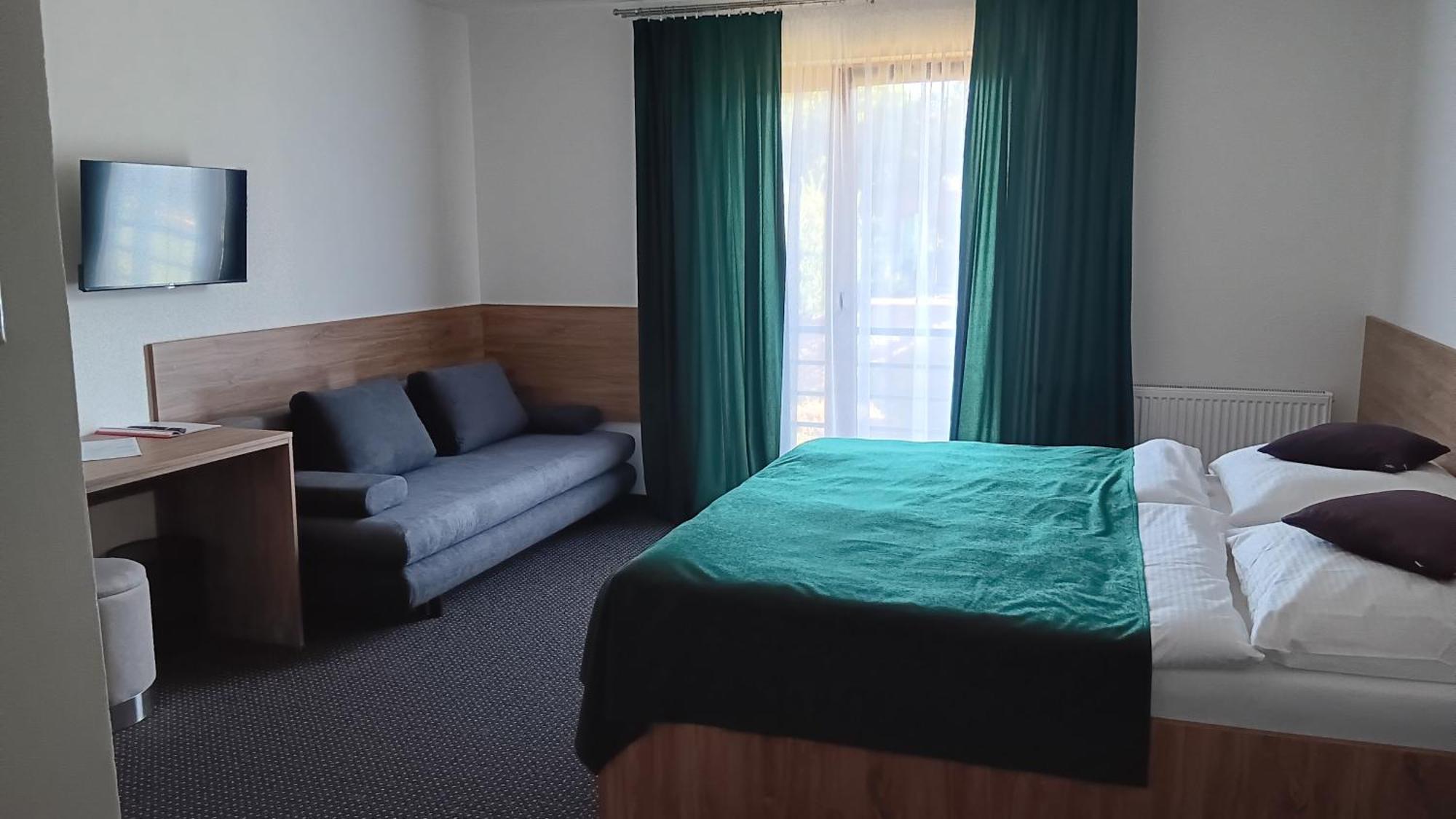 Penzion Contesa Rožňava Buitenkant foto